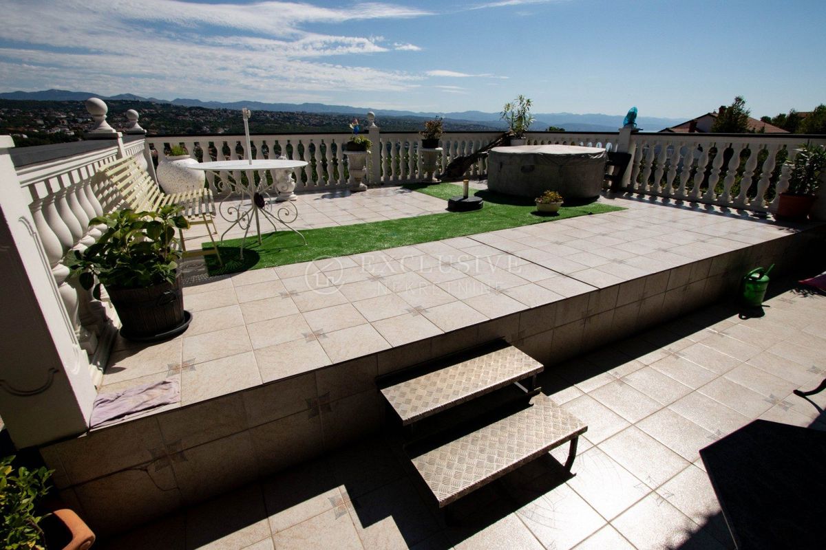 Hiša Pobri, Opatija - Okolica, 300m2