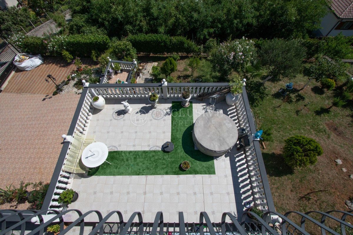 Hiša Pobri, Opatija - Okolica, 300m2