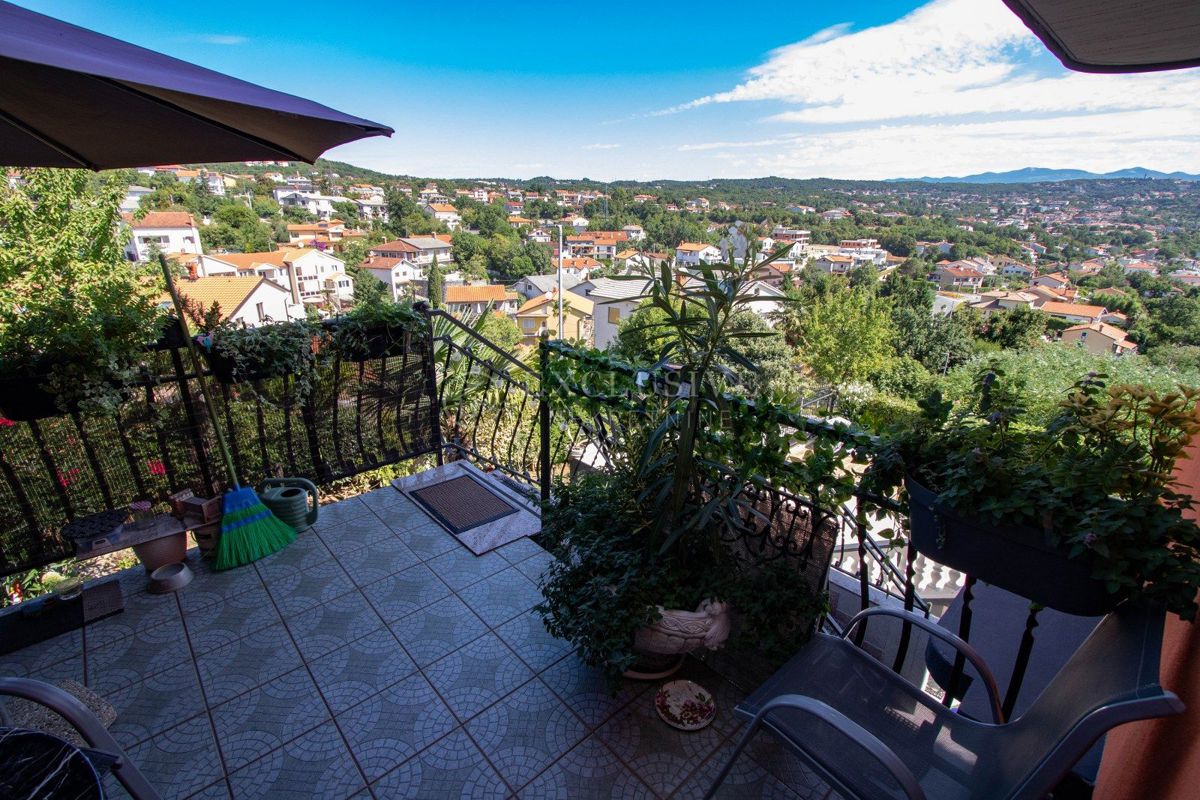 Hiša Pobri, Opatija - Okolica, 300m2