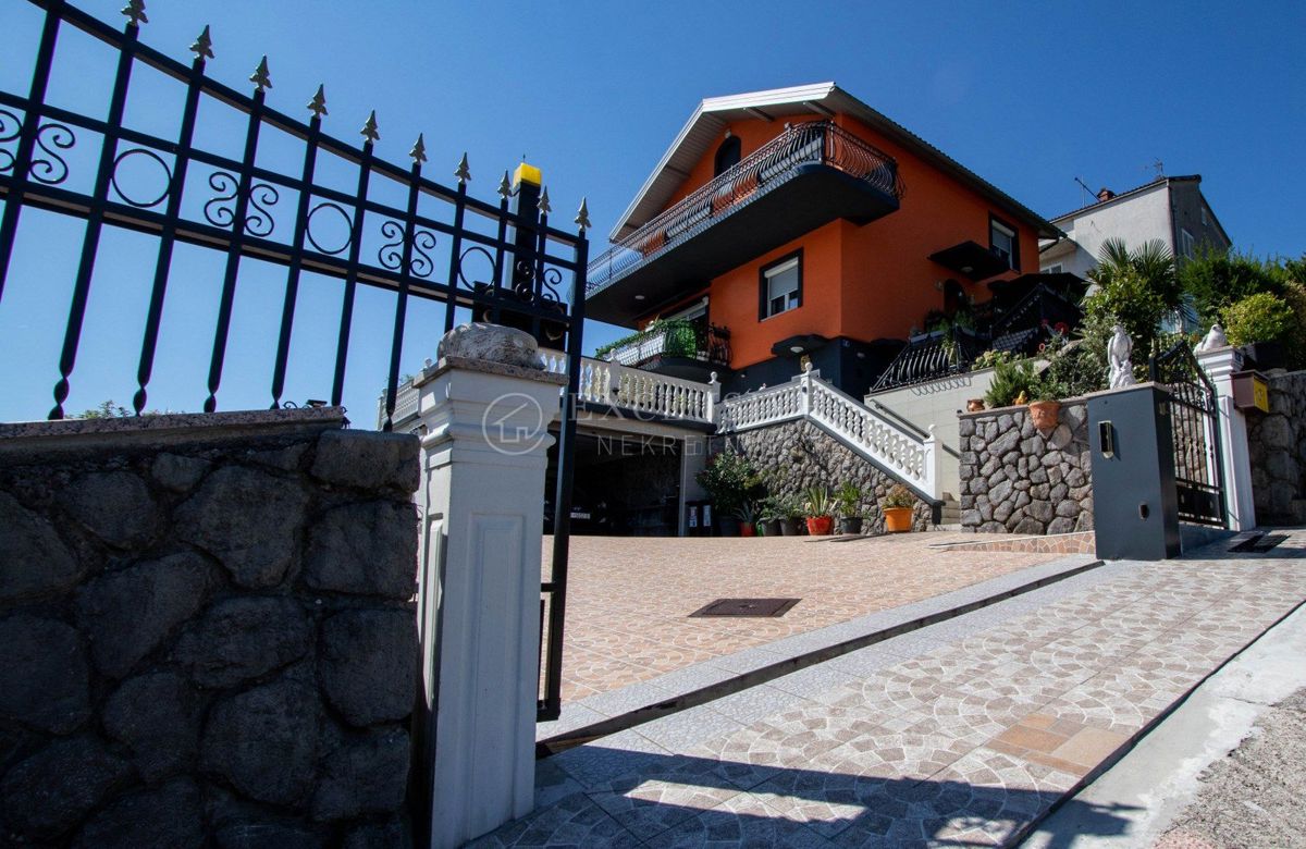 Hiša Pobri, Opatija - Okolica, 300m2