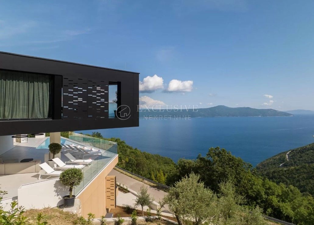 Hiša Mošćenice, Mošćenička Draga, 447m2