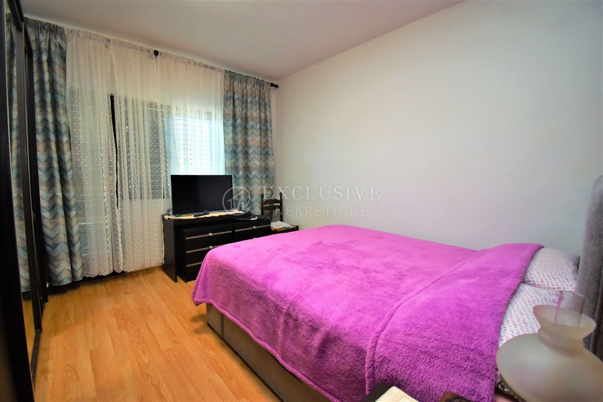 Hiša Novi Vinodolski, 230m2