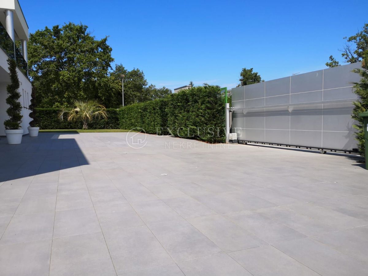 Hiša Antonci, Poreč, 416,52m2