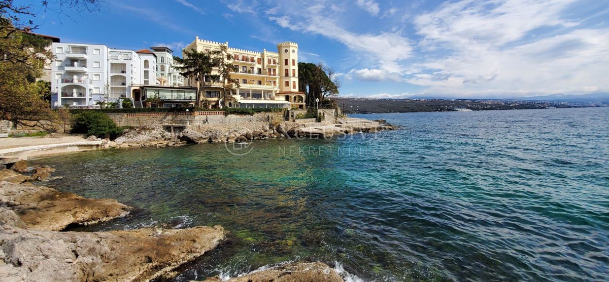 Zemljišče Opatija - Centar, Opatija, 7.000m2