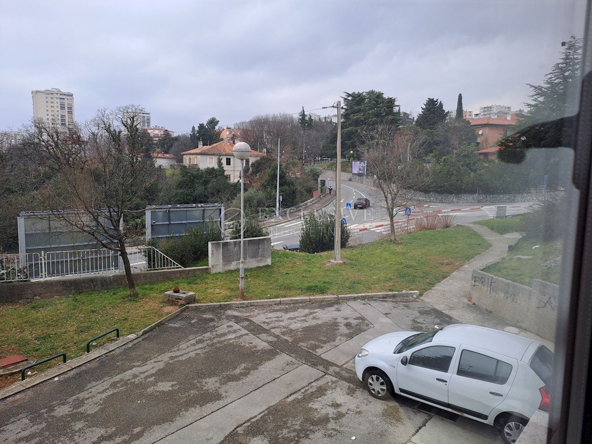 Poslovni prostor Krnjevo, Rijeka, 53m2