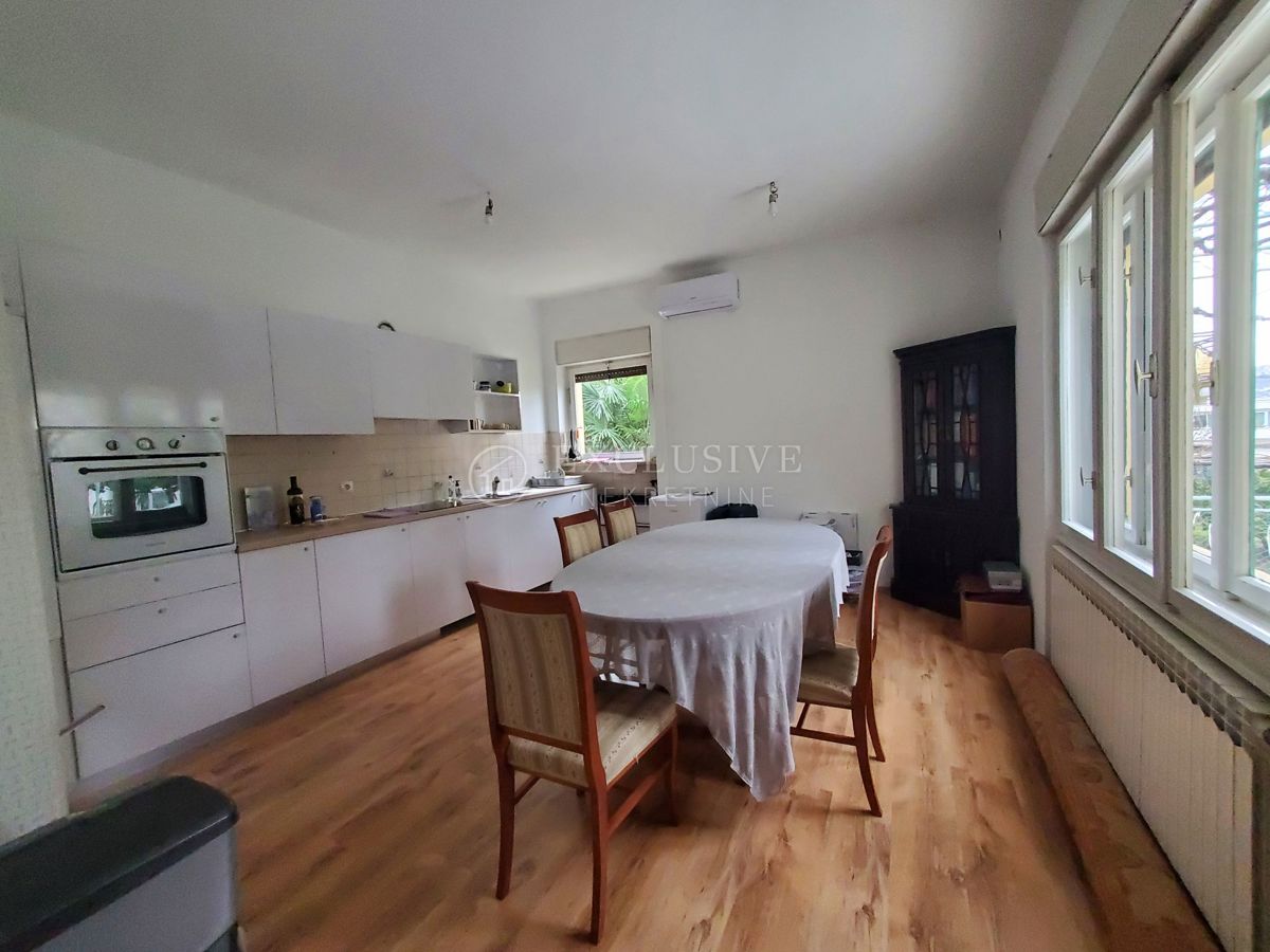 Hiša Opatija - Centar, Opatija, 200m2