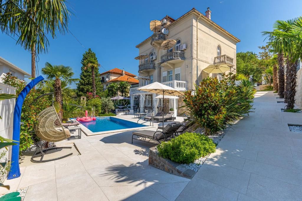 Hiša Crikvenica, 400m2