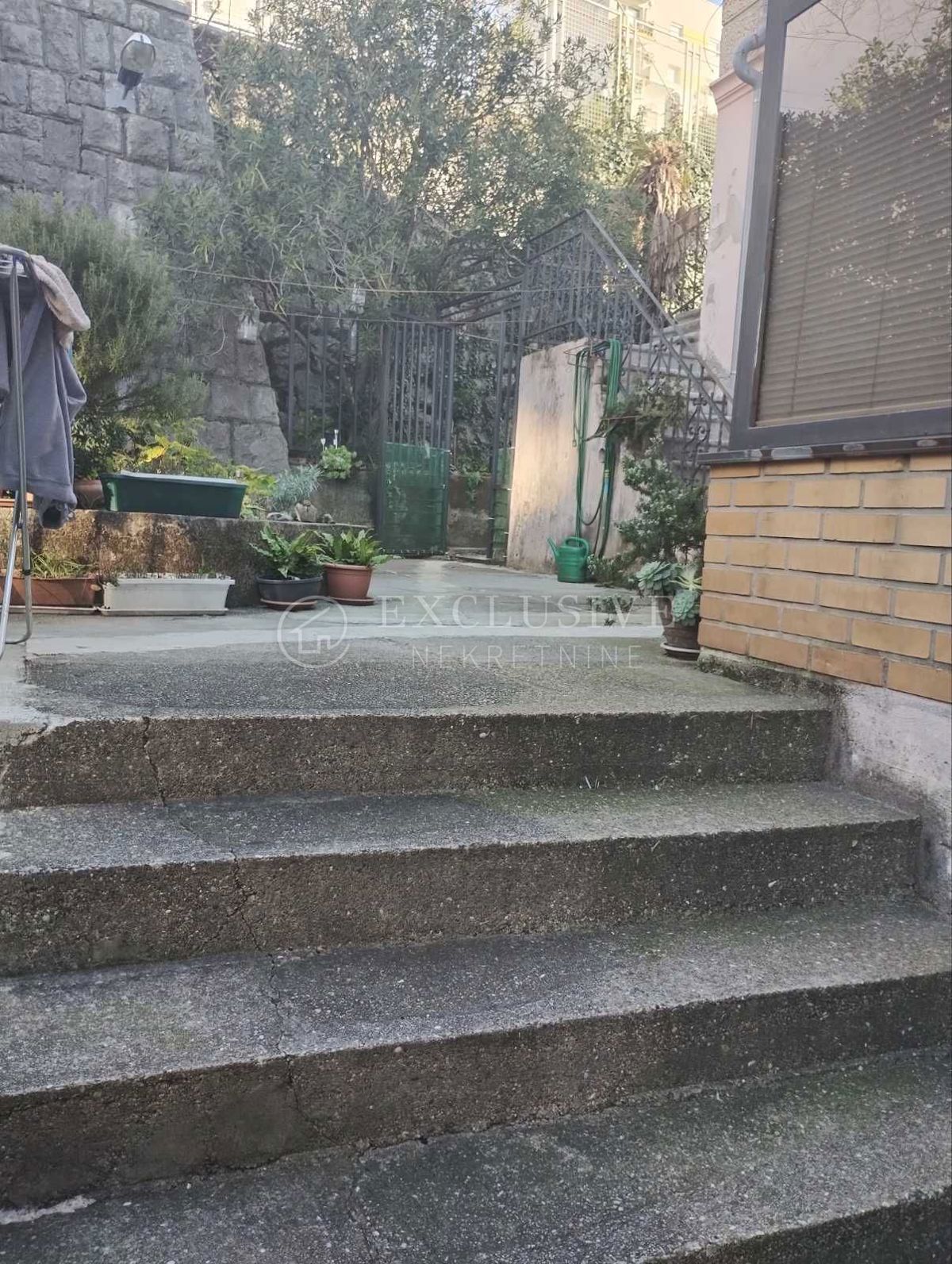 Stanovanje Pećine, Rijeka, 64m2