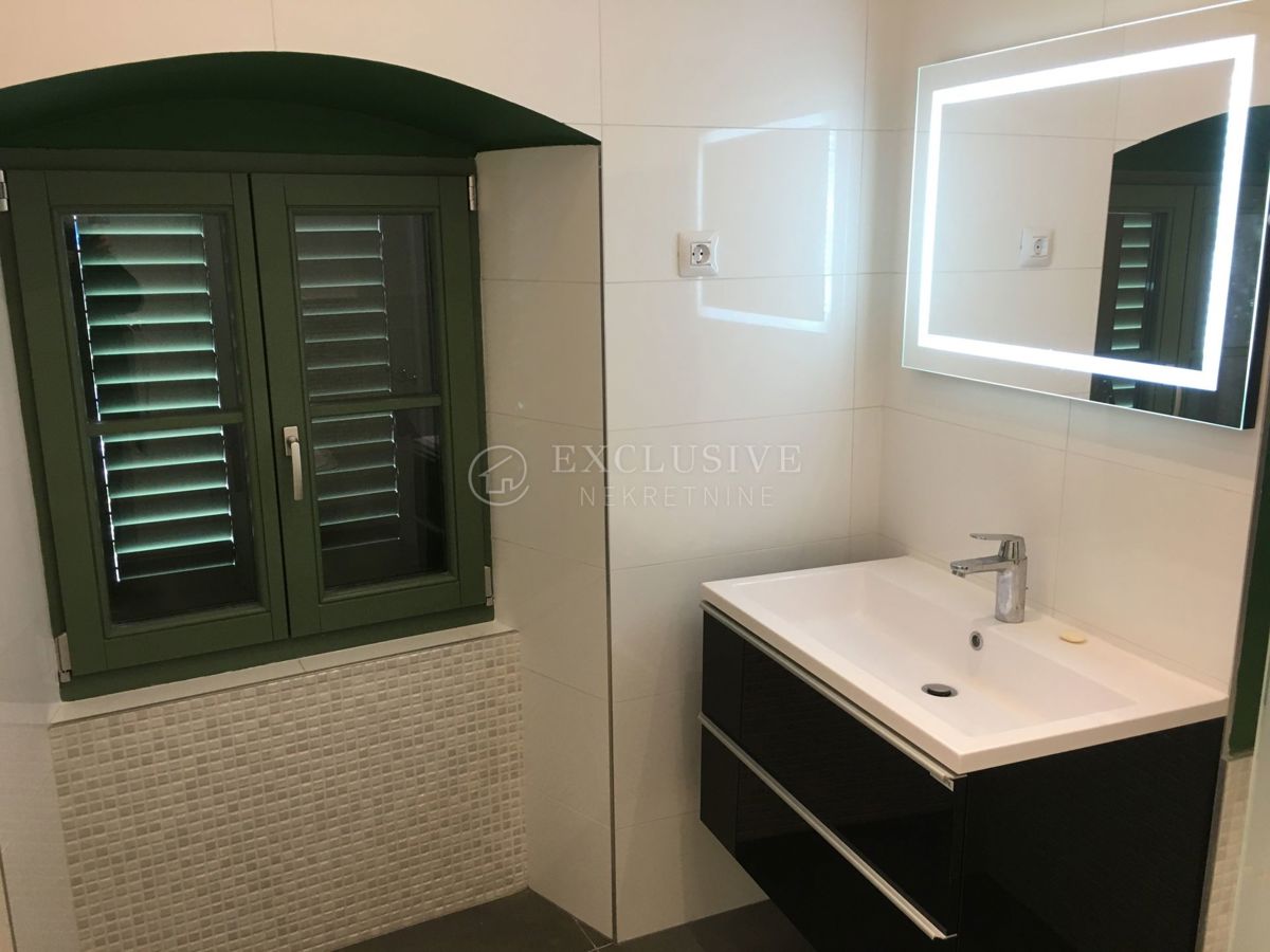 Stanovanje Opatija - Centar, Opatija, 180m2