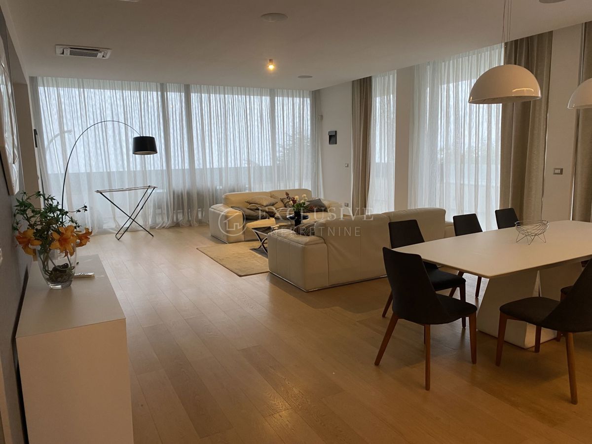 Hiša Ičići, Opatija - Okolica, 600m2
