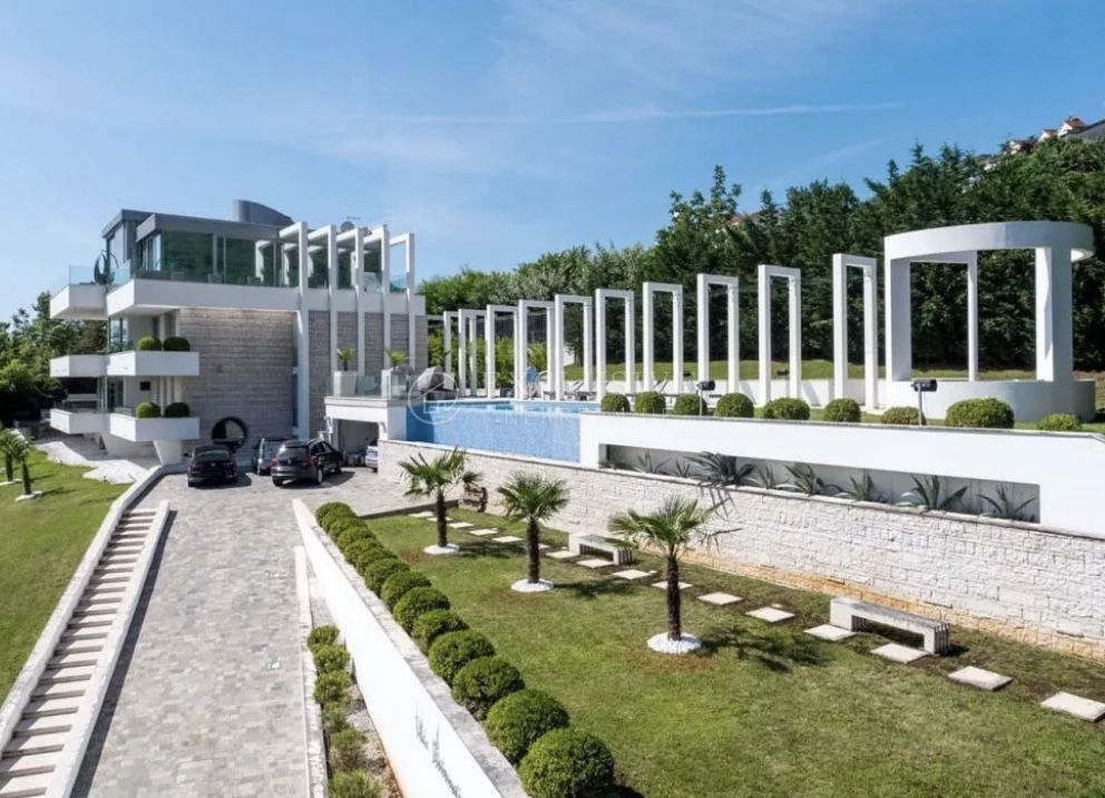 Hiša Ičići, Opatija - Okolica, 600m2