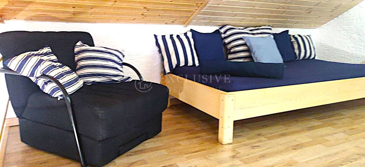 Hiša Novi Vinodolski, 72m2