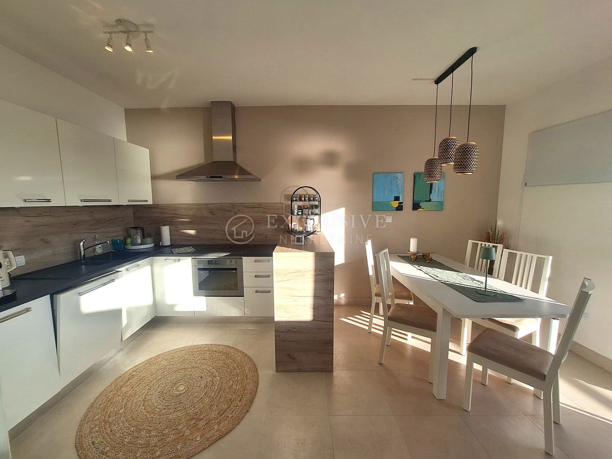 Stanovanje Crikvenica, 93m2
