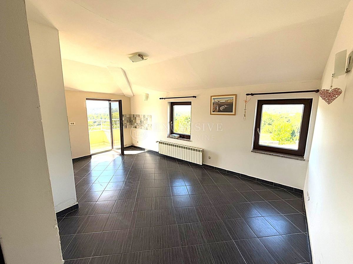Poslovni prostor Šapjane, Matulji, 780m2