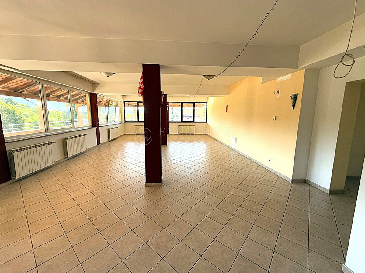 Poslovni prostor Šapjane, Matulji, 780m2