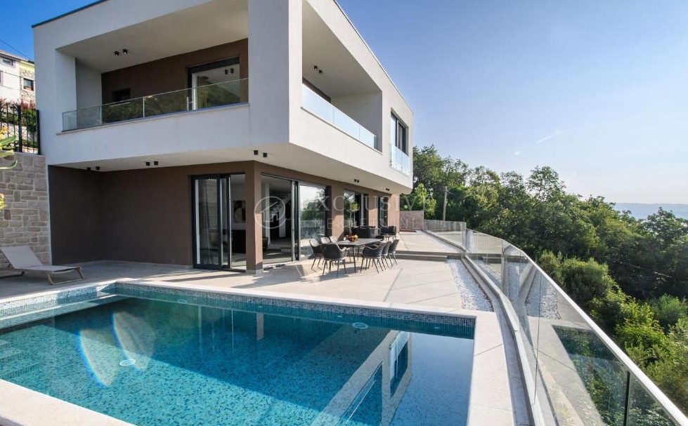 Hiša Medveja, Lovran, 235m2