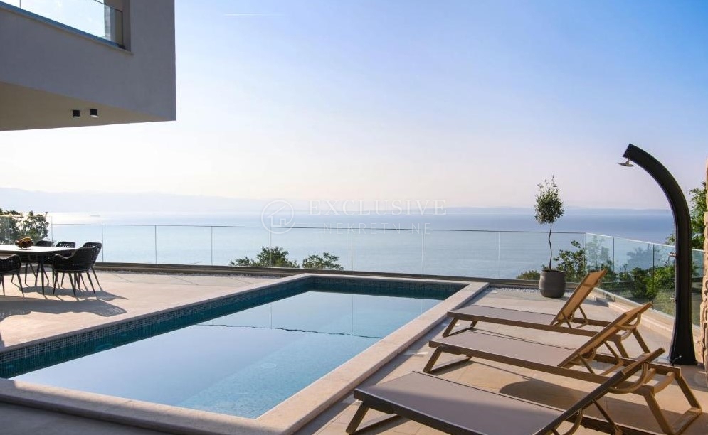 Hiša Medveja, Lovran, 235m2