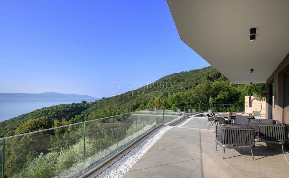 Hiša Medveja, Lovran, 235m2