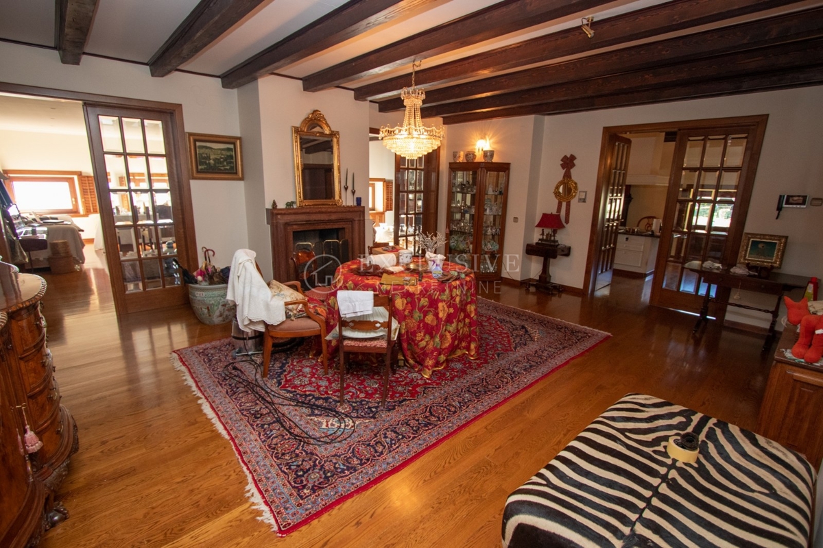 Stanovanje Opatija - Centar, Opatija, 350m2