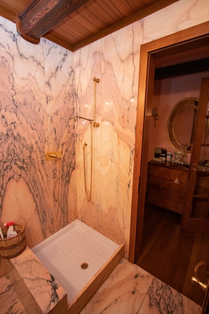 Stanovanje Opatija - Centar, Opatija, 350m2