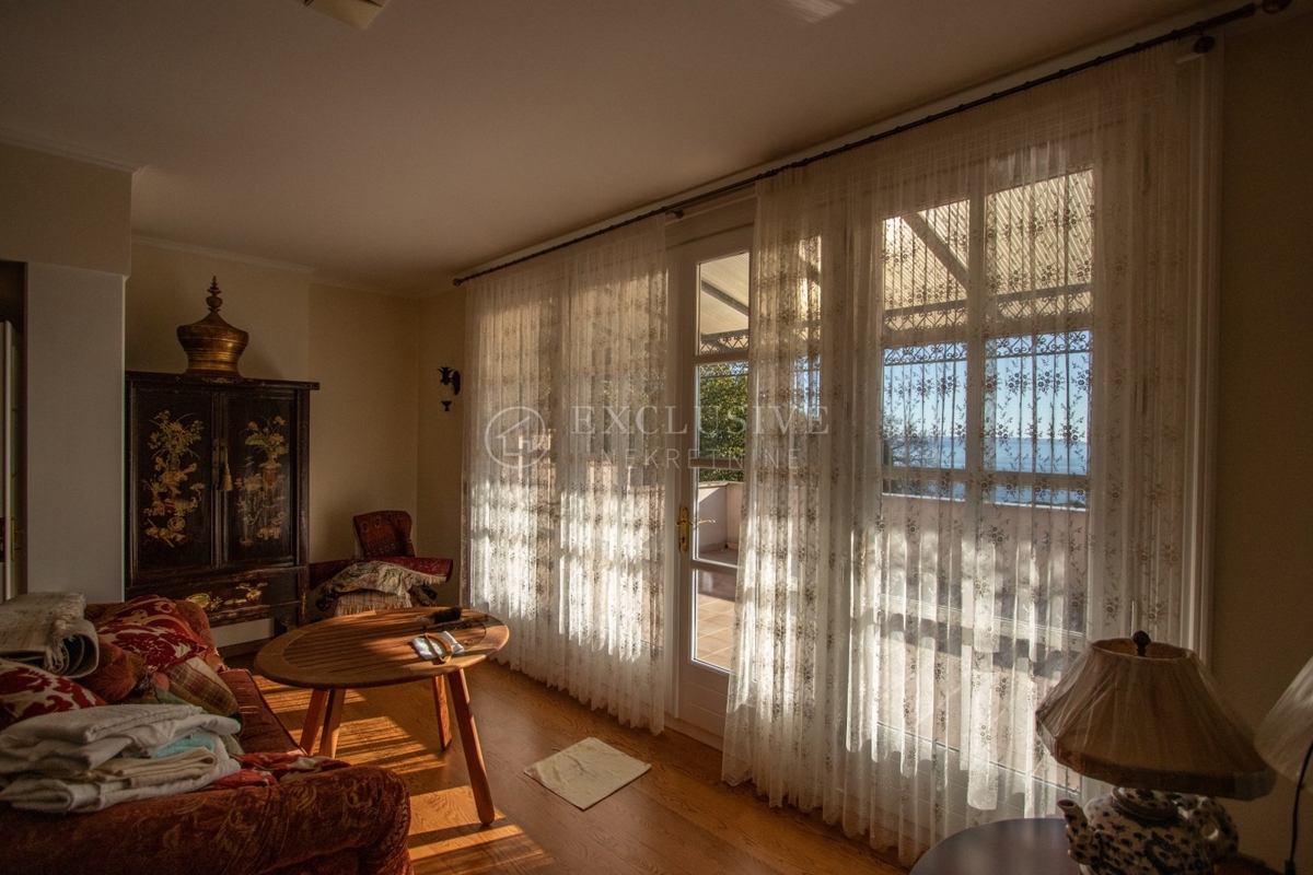 Stanovanje Opatija - Centar, Opatija, 350m2