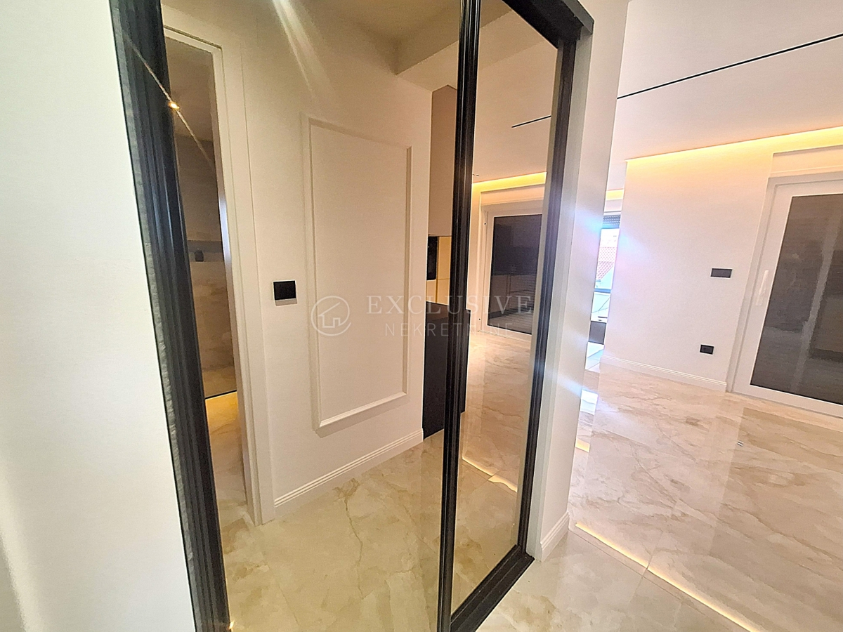 Stanovanje Malinska, Malinska-Dubašnica, 70m2