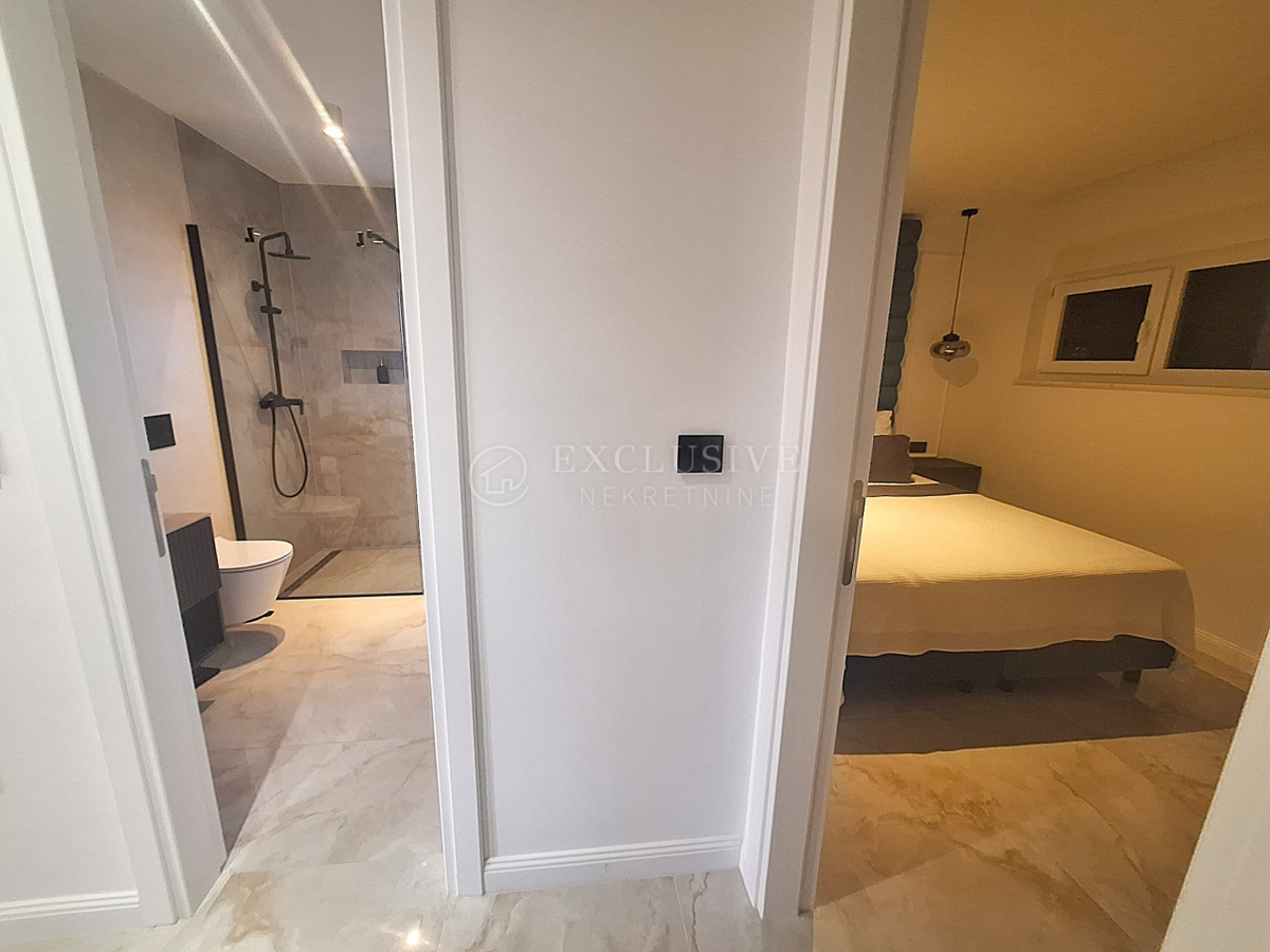 Stanovanje Malinska, Malinska-Dubašnica, 70m2