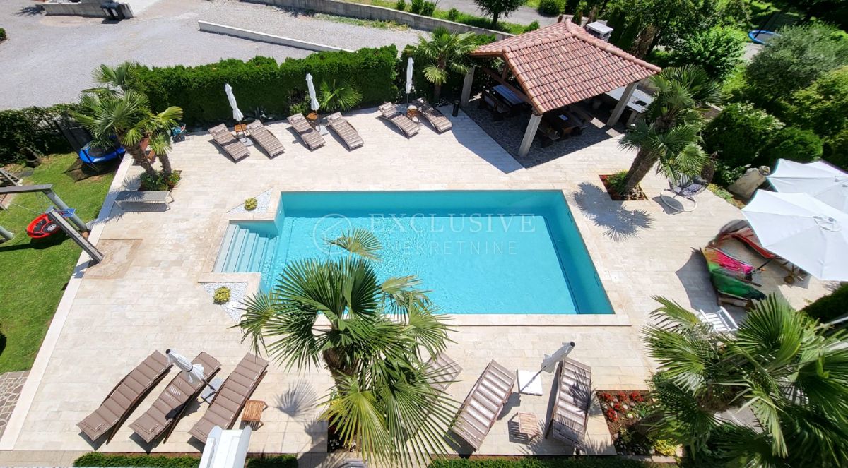 Hiša Ika, Opatija - Okolica, 500m2