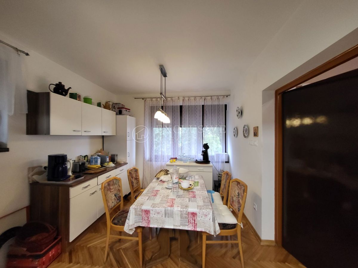 Hiša Lovran, 250m2