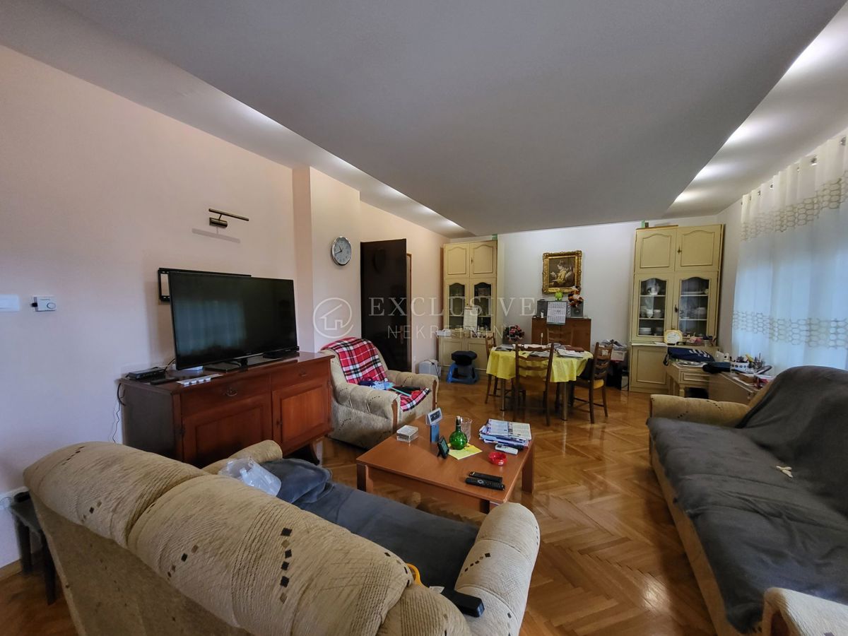 Hiša Lovran, 250m2