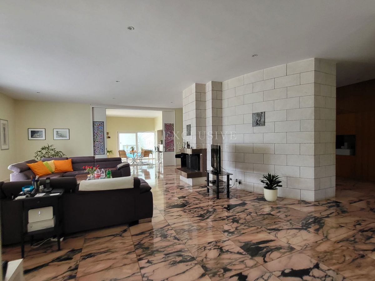 Hiša Ičići, Opatija - Okolica, 500m2