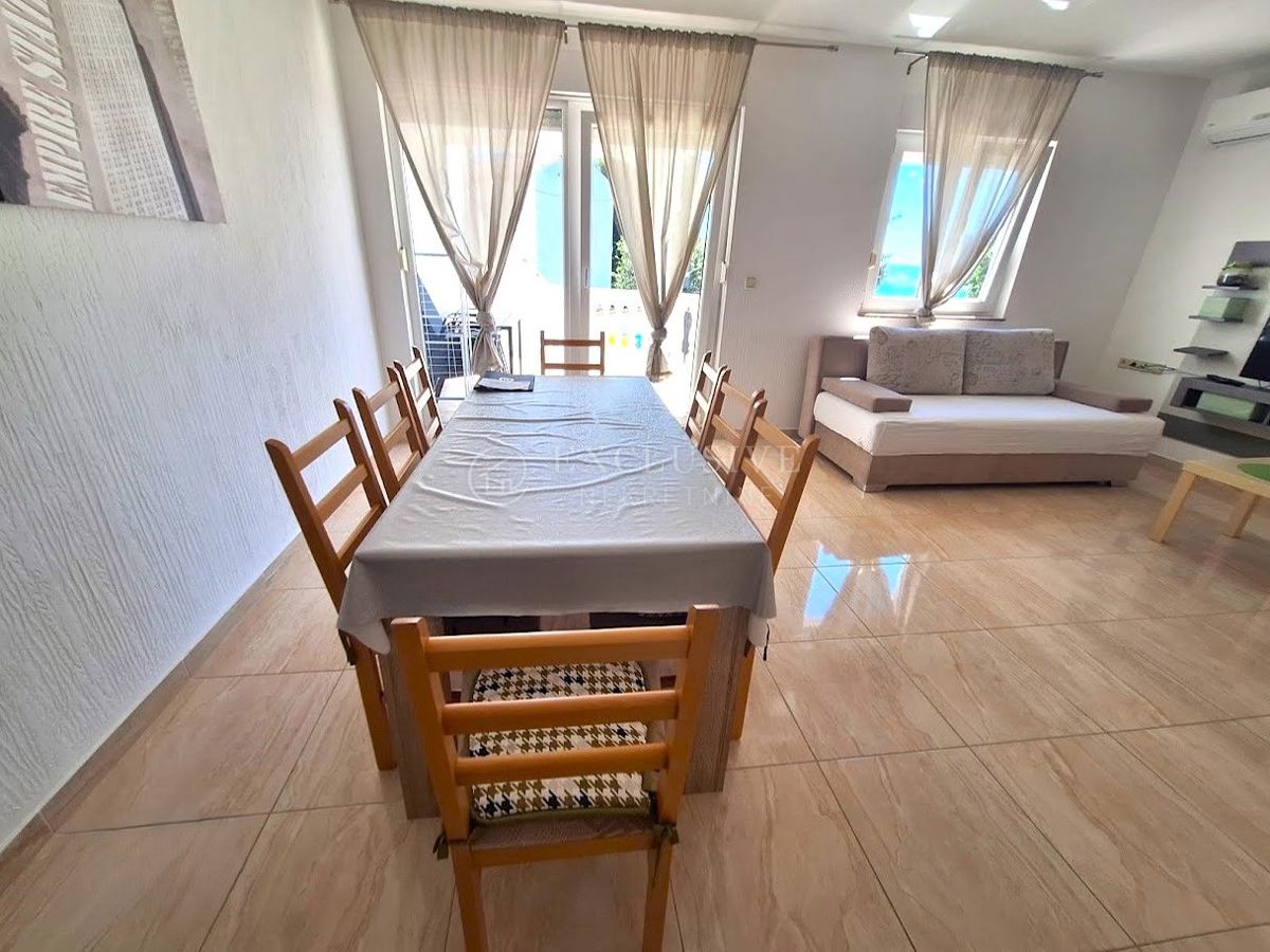 Hiša Crikvenica, 100m2