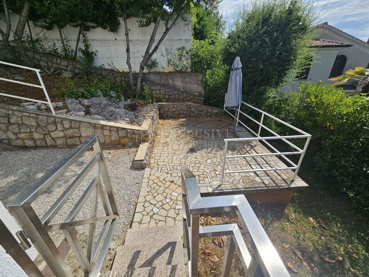 Stanovanje Ičići, Opatija - Okolica, 73m2