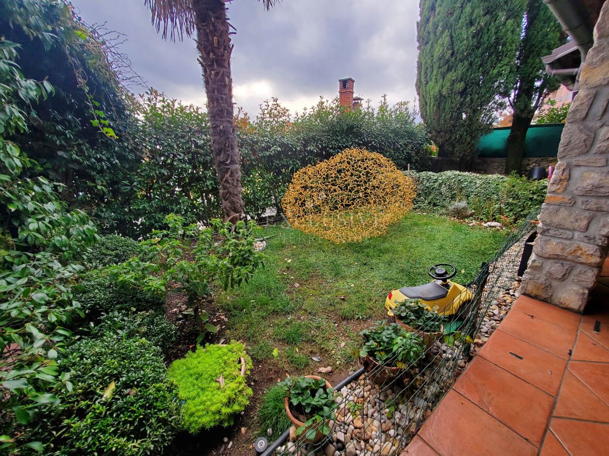 Hiša Pobri, Opatija - Okolica