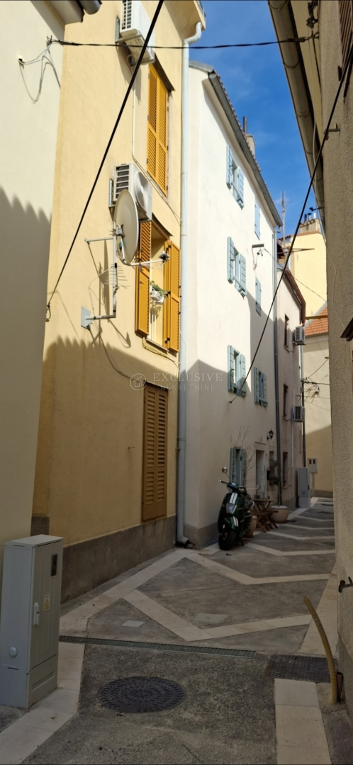 Stanovanje Senj, 58m2