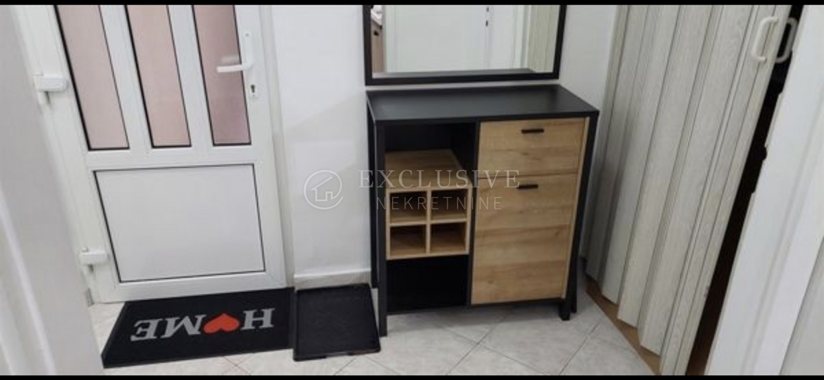 Stanovanje Senj, 58m2