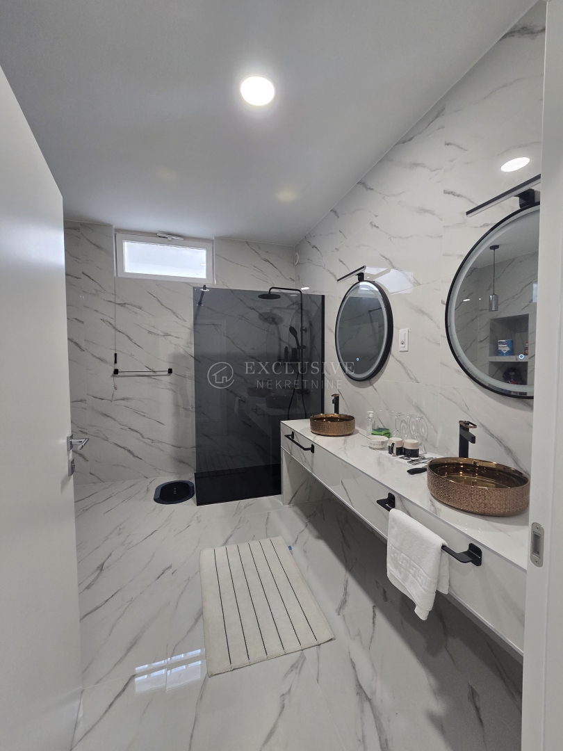 Stanovanje Opatija - Centar, Opatija, 153m2