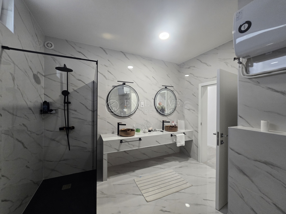 Stanovanje Opatija - Centar, Opatija, 153m2