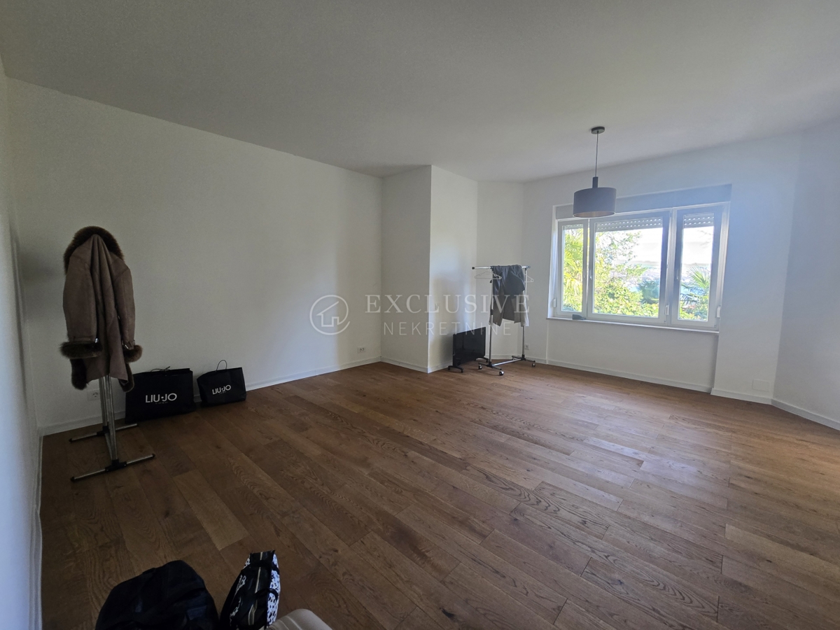 Stanovanje Opatija - Centar, Opatija, 153m2
