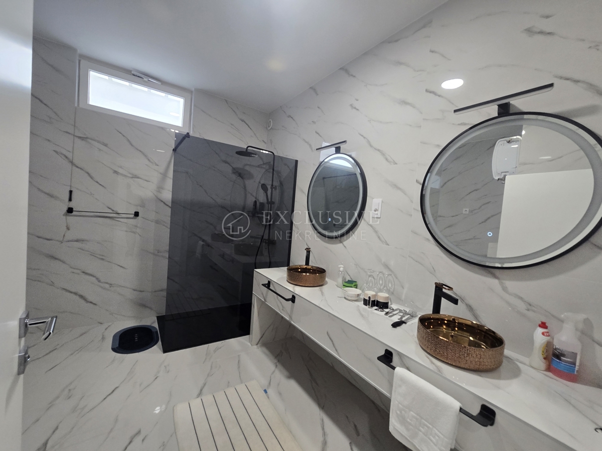 Stanovanje Opatija - Centar, Opatija, 153m2