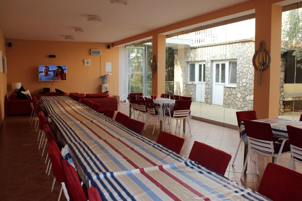 Hiša Vrbnik, 545m2