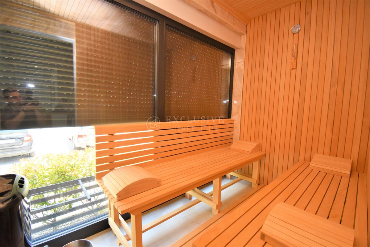 Hiša Crikvenica, 390m2