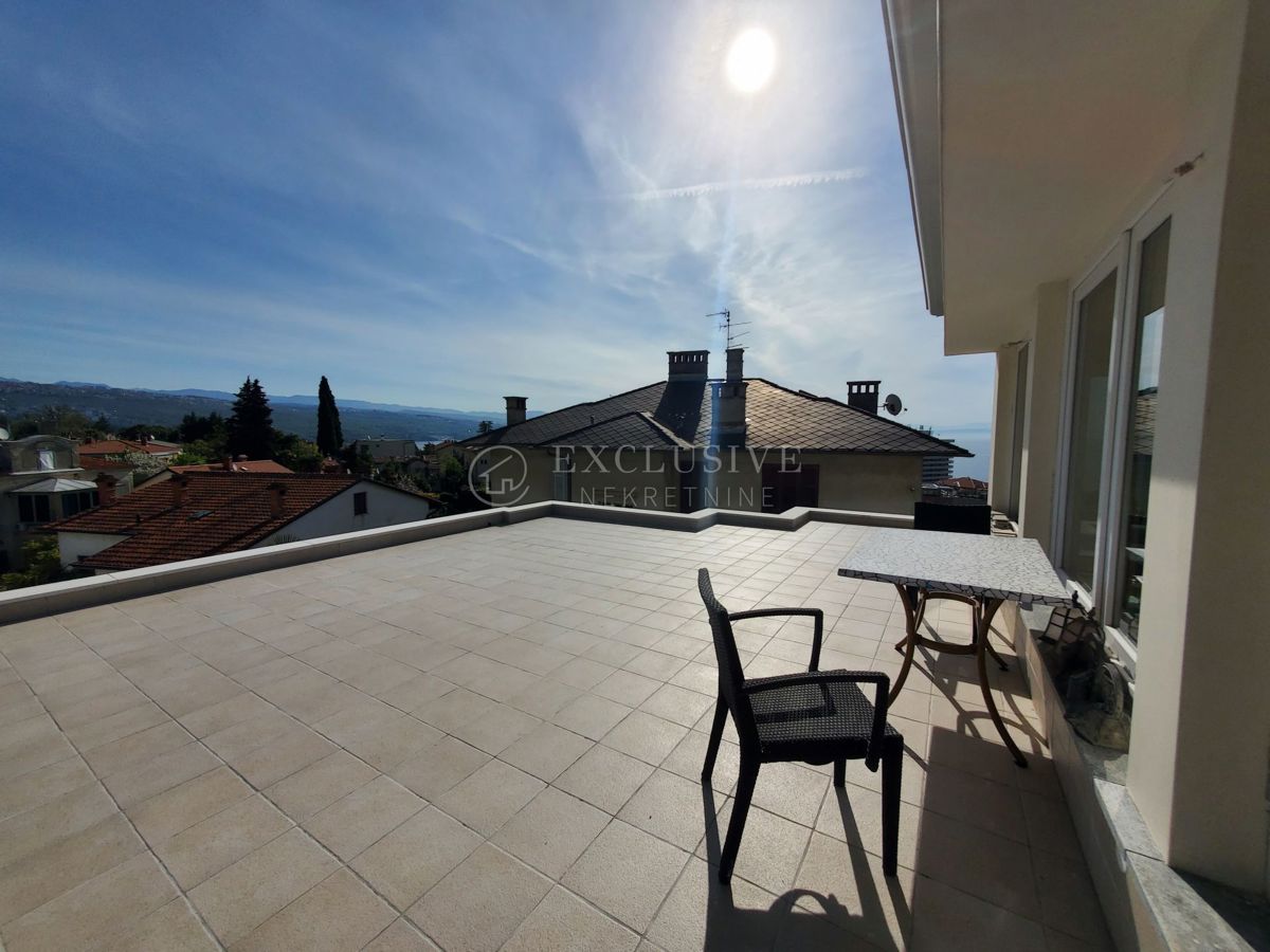 Stanovanje Opatija - Centar, Opatija, 205m2