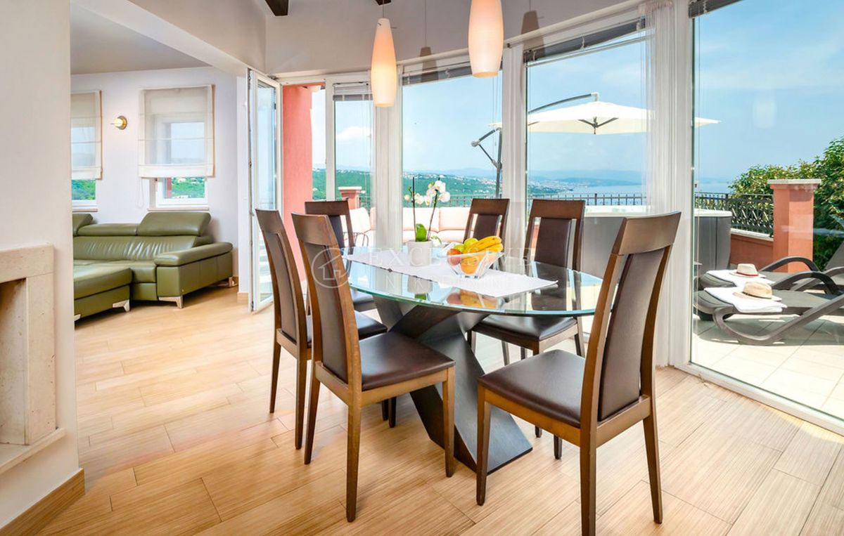 Hiša Opatija - Centar, Opatija, 550m2