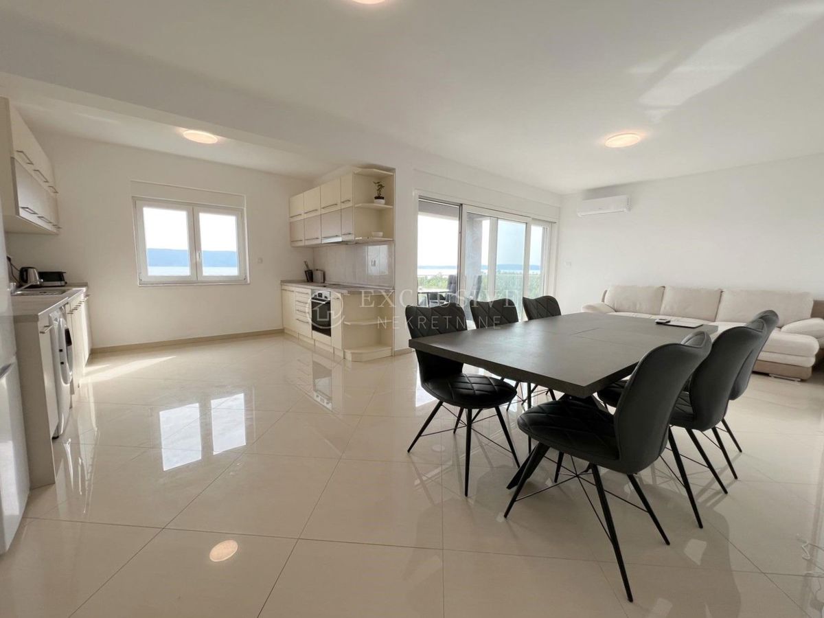Stanovanje Smokvica Krmpotska, Novi Vinodolski, 81m2
