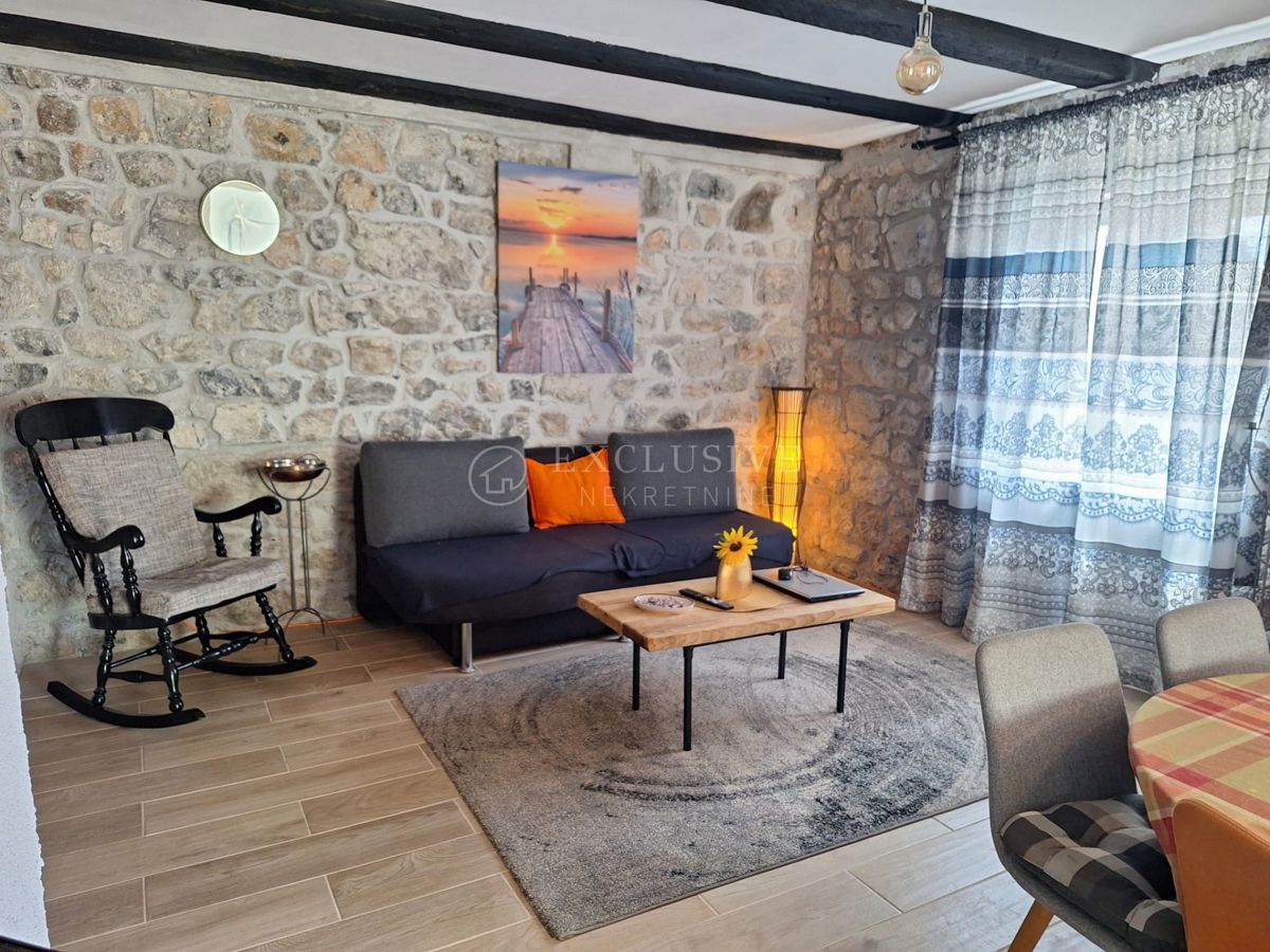 Hiša Jablan, Vrbovsko, 150m2