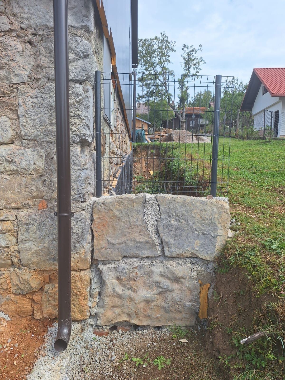 Hiša Jablan, Vrbovsko, 150m2