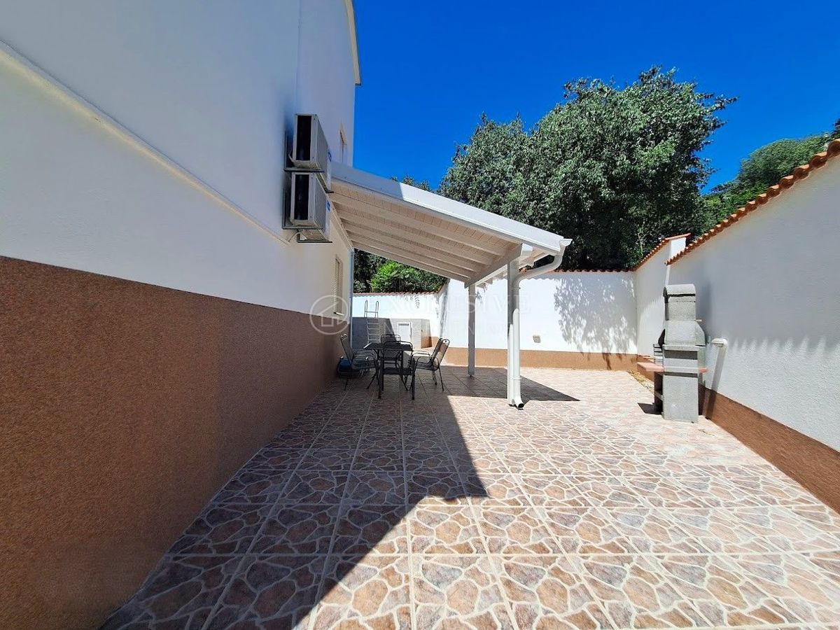Hiša Crikvenica, 95m2