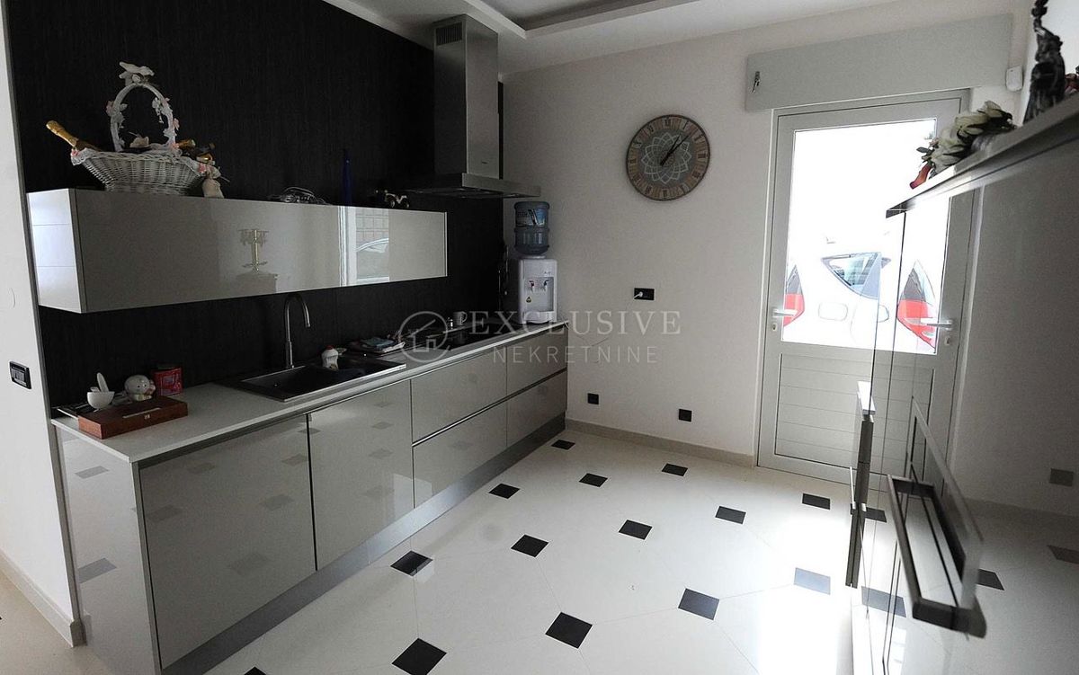 Hiša Opatija - Centar, Opatija, 501,80m2