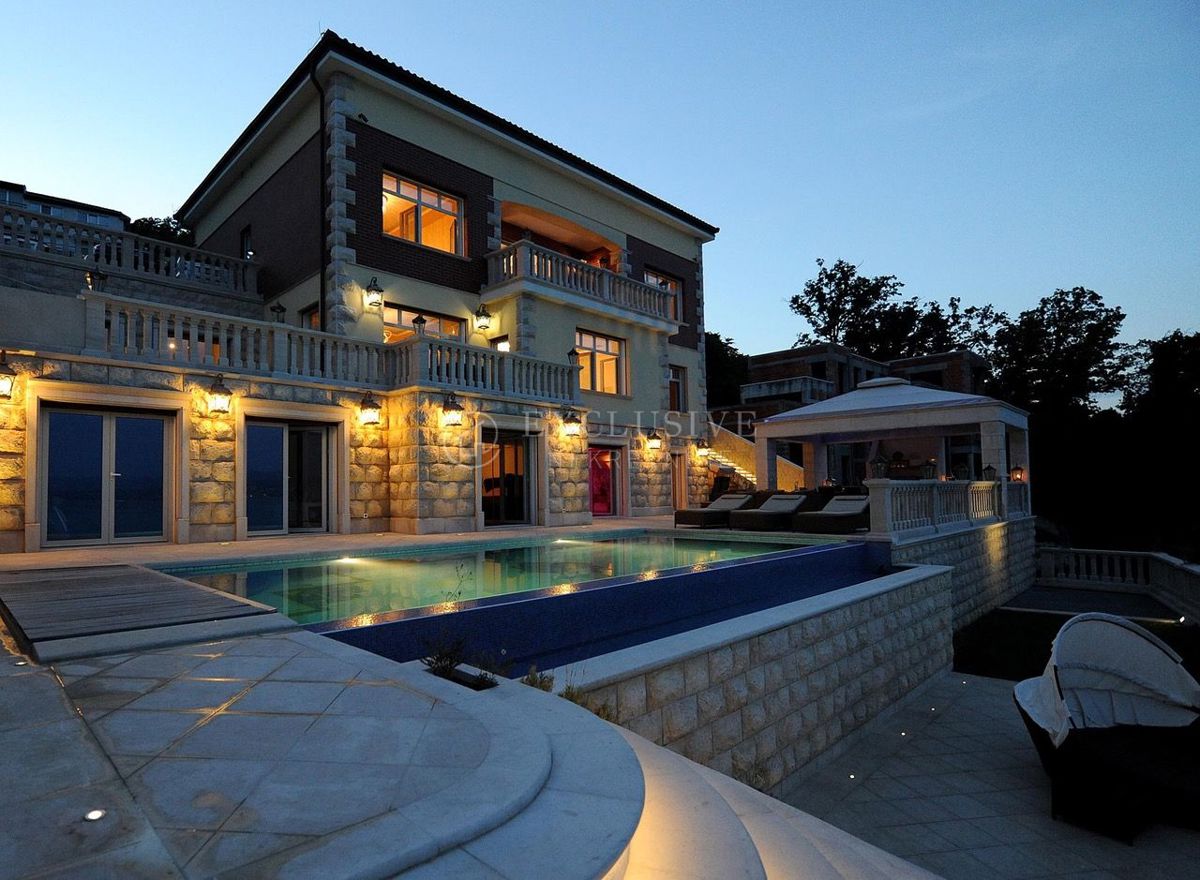 Hiša Opatija - Centar, Opatija, 501,80m2